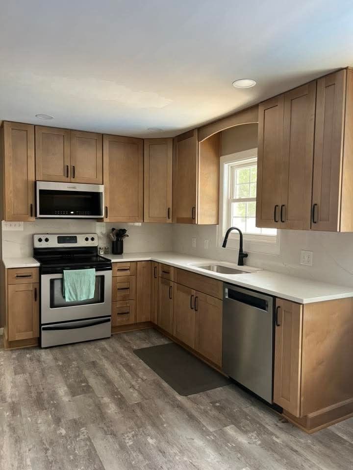 Custom cabinetry & countertop install